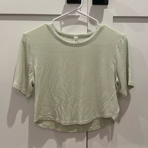 Lululemon crop top!